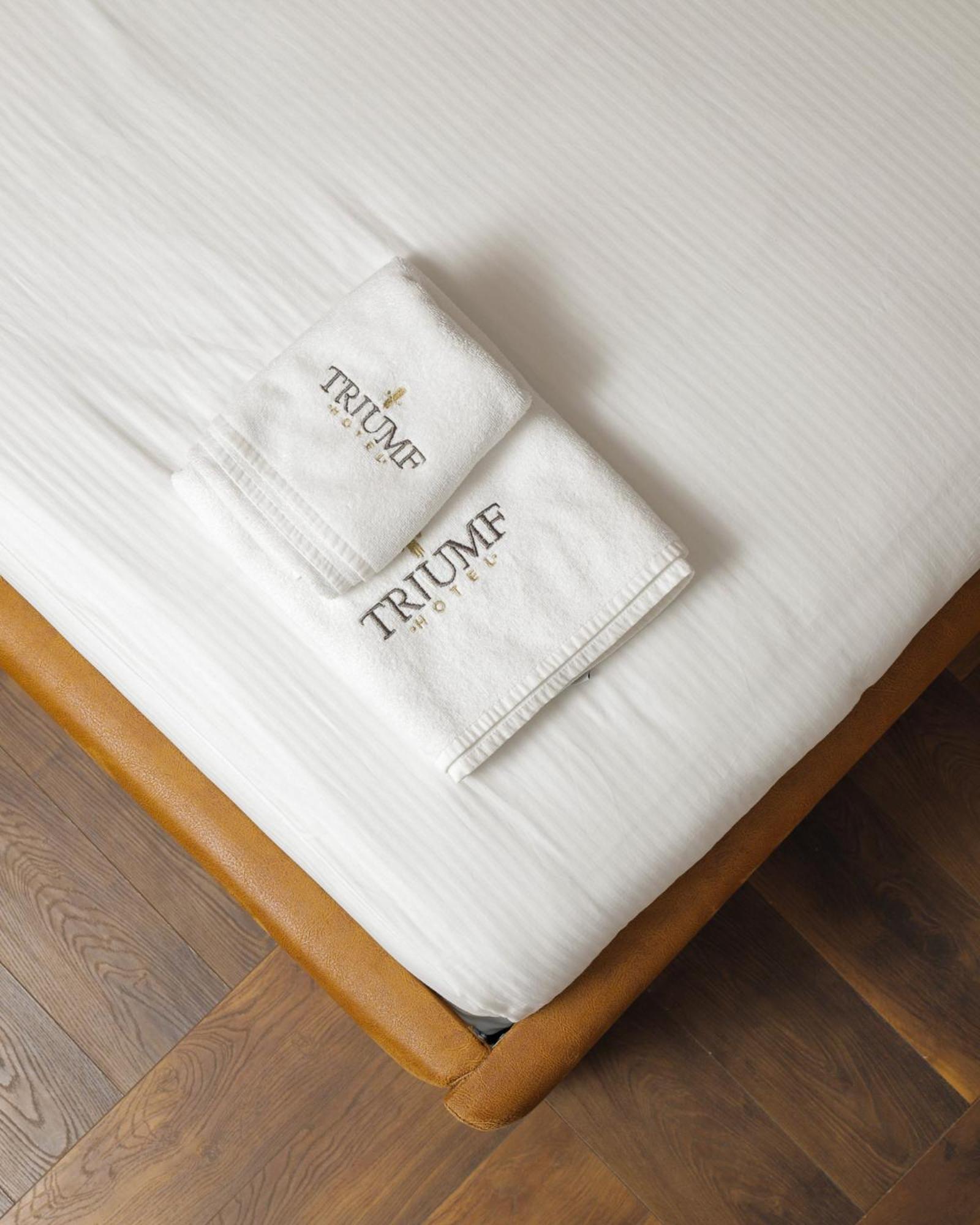 Triumf Hotel Prizren Buitenkant foto
